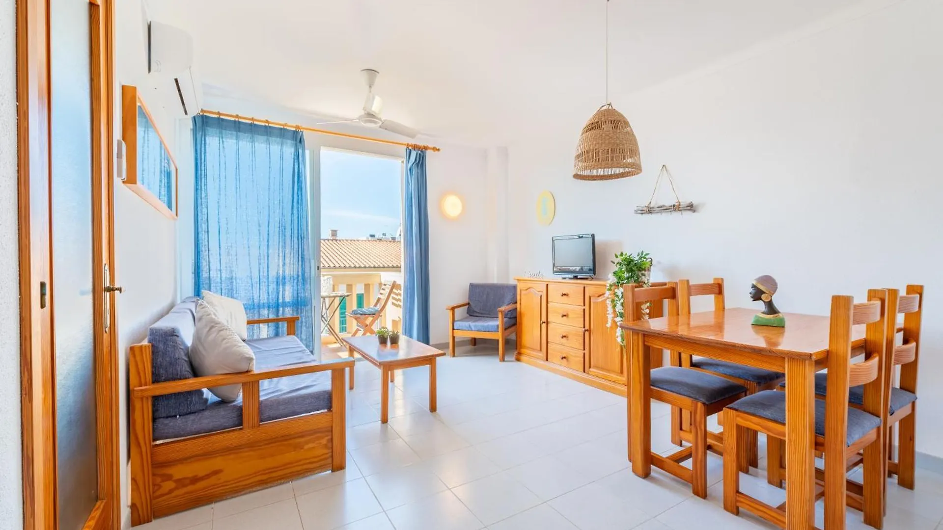 C'An Vidal Apto Menorca Colonia de Sant Jordi Apartman